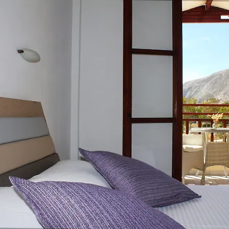 Hotel Horizon Kamári