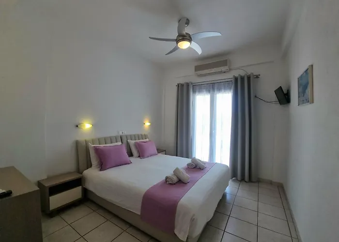 Horizon Kamari (Santorini)